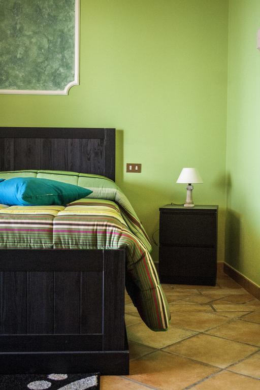 Casale Delle Rose B&B Fattoria Montepagano Habitación foto